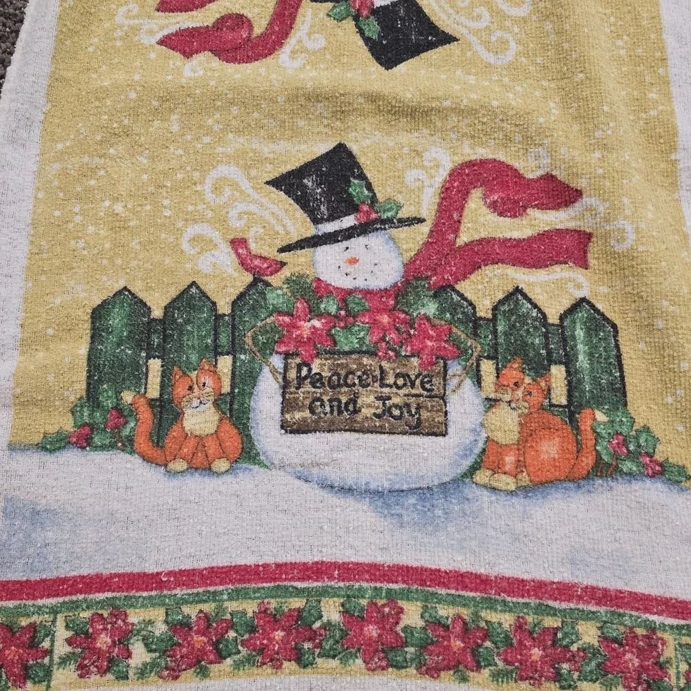 Vintage Holiday Kitchen Hand Towels Lot Christmas Valentines Spring Easter Bunny